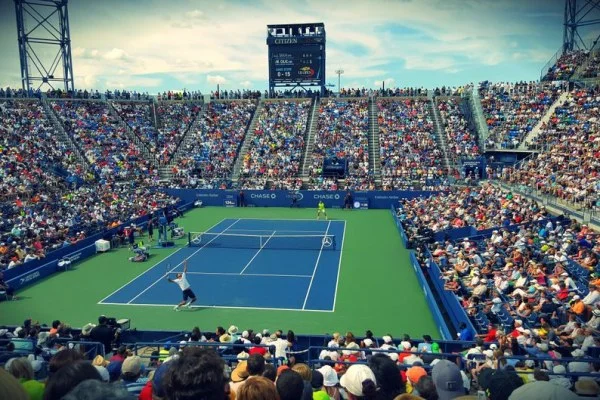 tennis crowd cheering
